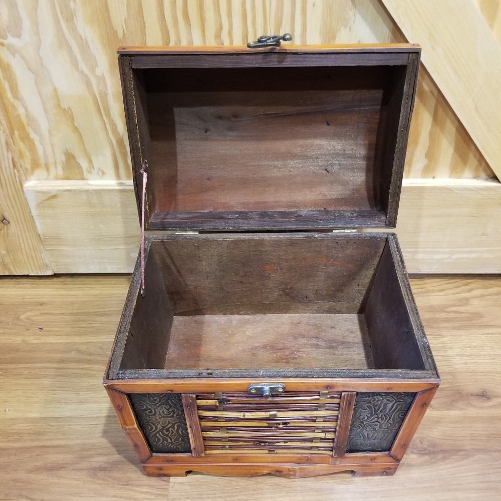 Treasure Box - Picture 4 of 6